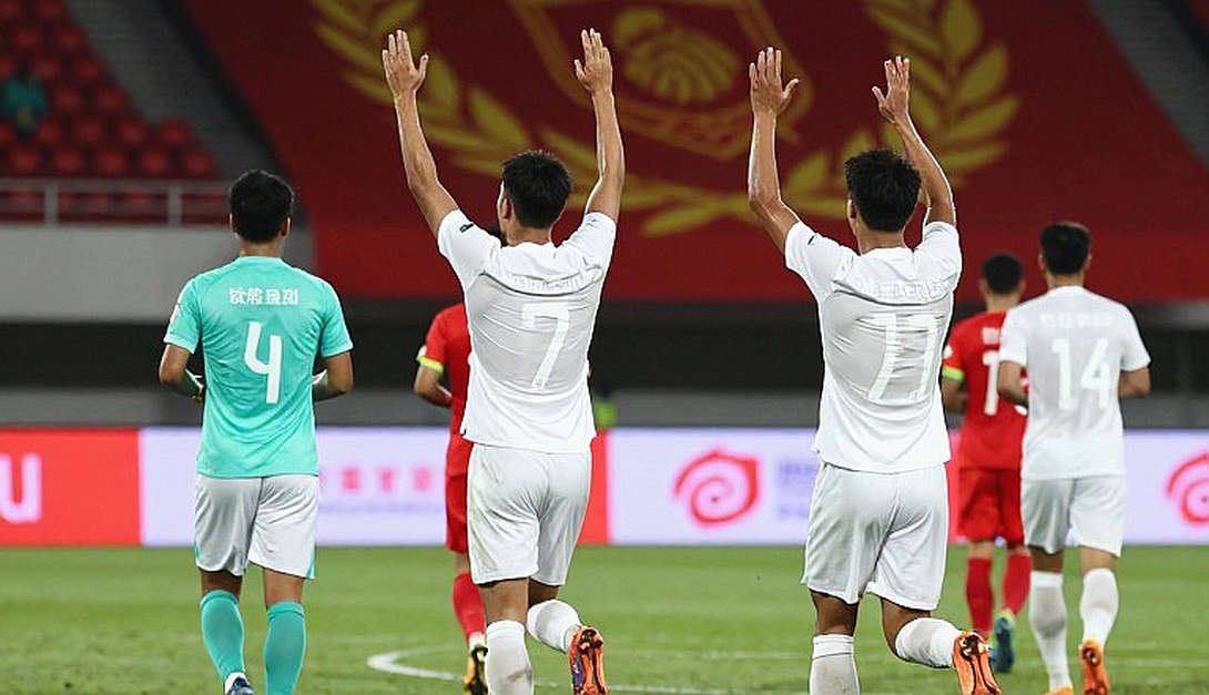 When Wenger Was Right After 15 Years: Manchester City's Encoded Financial Map and Lessons for Vietnamese Football