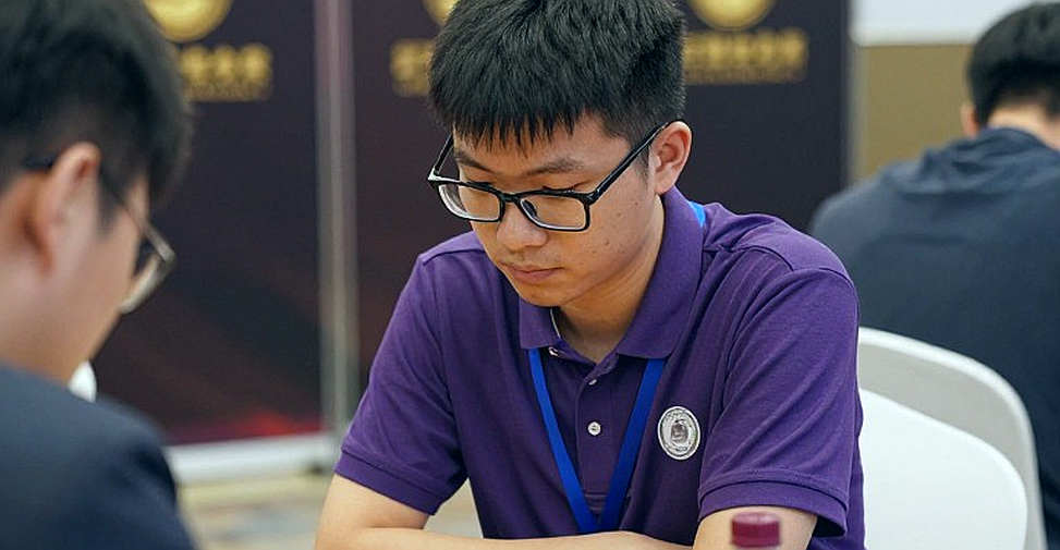 Carlsen trở lại, Gukesh vắng mặt: Giải Cờ vua Toàn cầu 2026 hứa hẹn kịch tính nhưng đối mặt thách thức lịch thi đấu