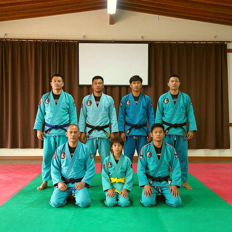 Himass và TanVuu sang Delta Force: câu chuyện thật nằm ở quyền tài phán giữa hai nhà phát hành Himass và TanVuu sang Delta Force: câu chuyện thật nằm ở quyền tài phán giữa hai nhà phát hành