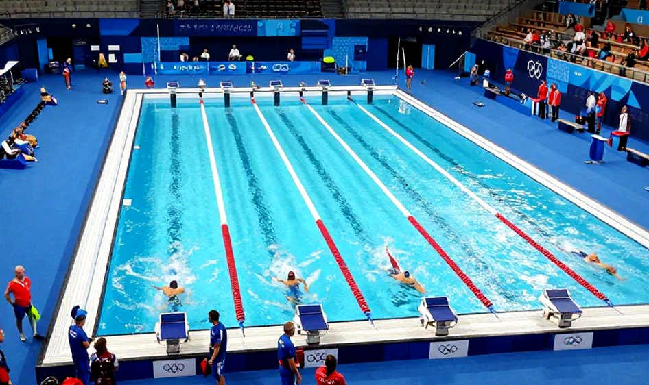 A 50-Meter Pool in Houston and the Problem of the Person Standing on the Deck A 50-Meter Pool in Houston and the Problem of the Person Standing on the Deck