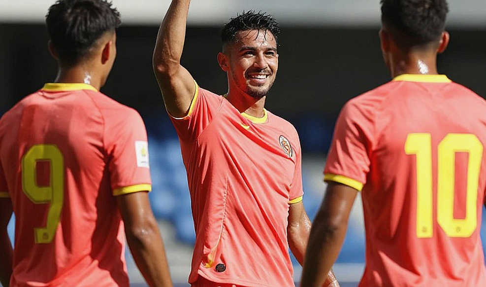 Dewa United's 10-Point Lead: The Indonesian Super League Table Is Hiding an Unplayed Match Dewa United's 10-Point Lead: The Indonesian Super League Table Is Hiding an Unplayed Match