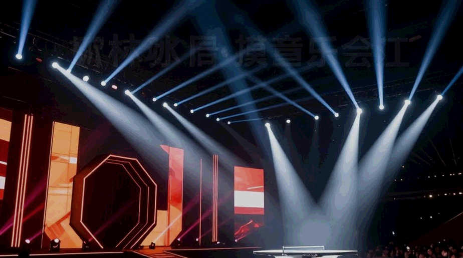 Kỳ chuyển nhượng esports và cái bẫy của bộ dữ liệu rỗng