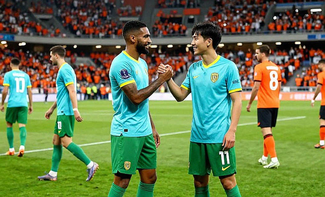 Martinelli ghi 6 bàn sau 8 trận tại Al Hilal: Arsenal bán người hay bán đúng đỉnh giá? Martinelli ghi 6 bàn sau 8 trận tại Al Hilal: Arsenal bán người hay bán đúng đỉnh giá?