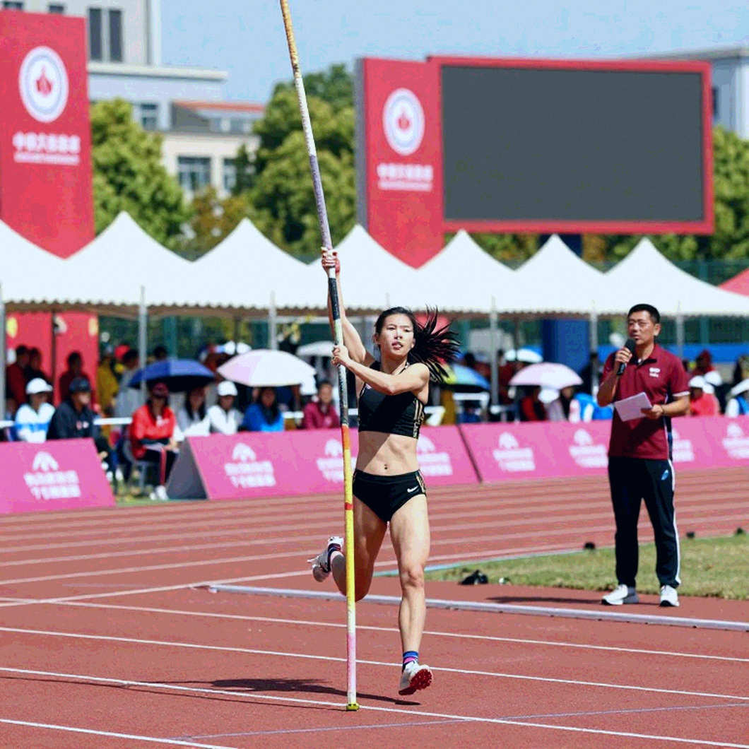 Vân Trang - Y Tý Mùa Vàng 2026 Champion: 'Run with your legs, not with other people's mouths'