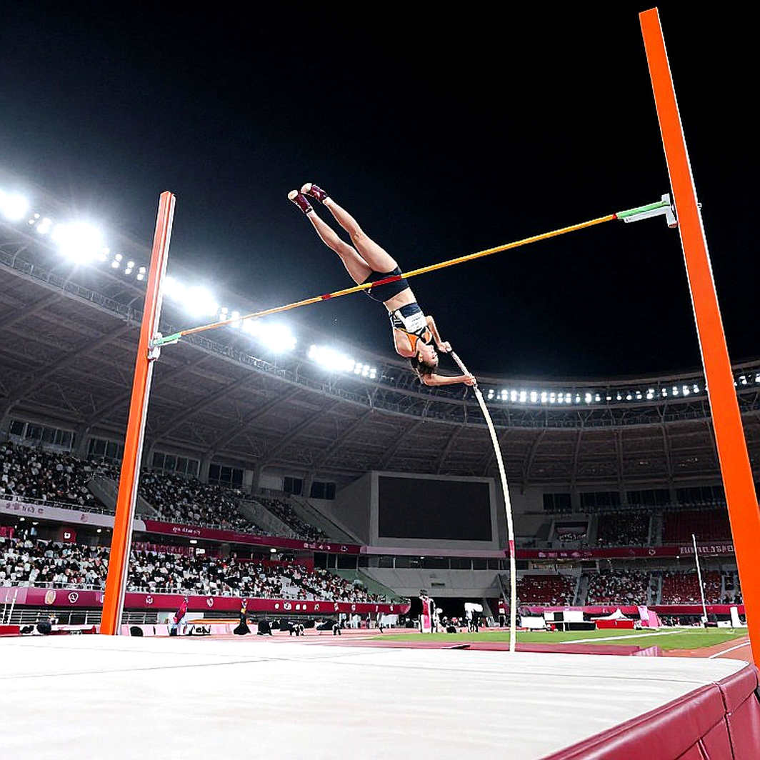 Vân Trang - Y Tý Mùa Vàng 2026 Champion: 'Run with your legs, not with other people's mouths'