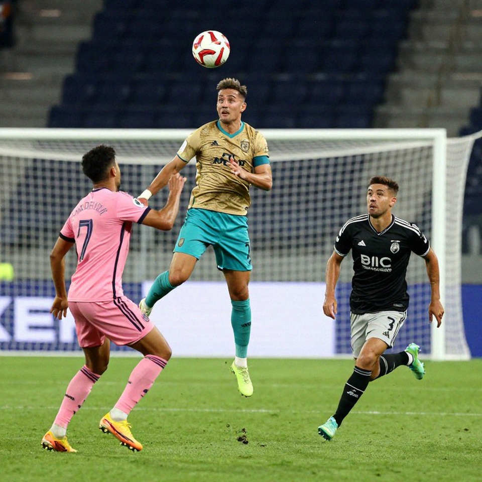 The Referee's Eye: Nine Dimensions of Football Analysis and the Trap of Empty Commentary