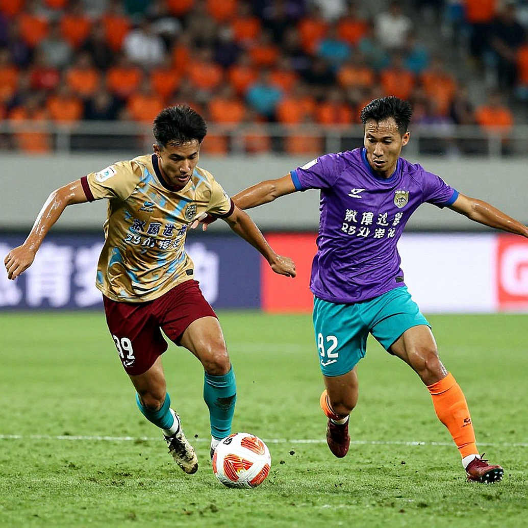 Vạch kẻ vôi, túi tiền chung và cú sốc 5 phút: Chuyện gì thực sự xảy ra ở Clásico Nacional?