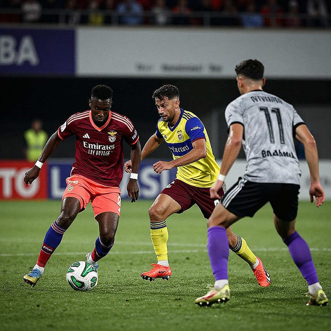 FIFA tố UEFA phát động 'chiến dịch thông tin sai lệch' về đề xuất tư nhân hóa World Cup FIFA tố UEFA phát động 'chiến dịch thông tin sai lệch' về đề xuất tư nhân hóa World Cup