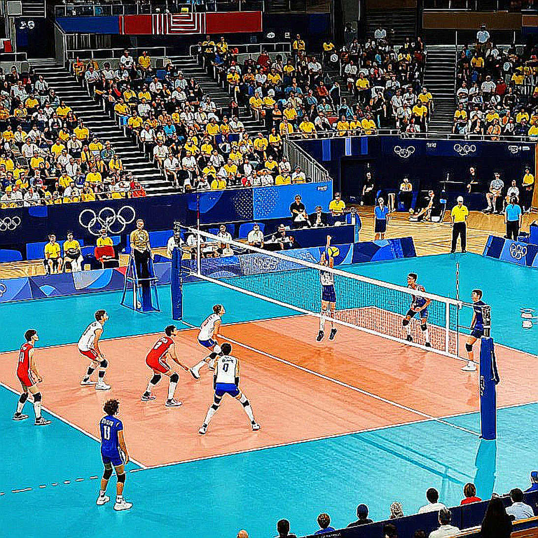 Brooklyn DeLeye's 22 Kills Power Kentucky Past Louisville 3-1 in First Top-Five Battle of the Bluegrass Brooklyn DeLeye's 22 Kills Power Kentucky Past Louisville 3-1 in First Top-Five Battle of the Bluegrass
