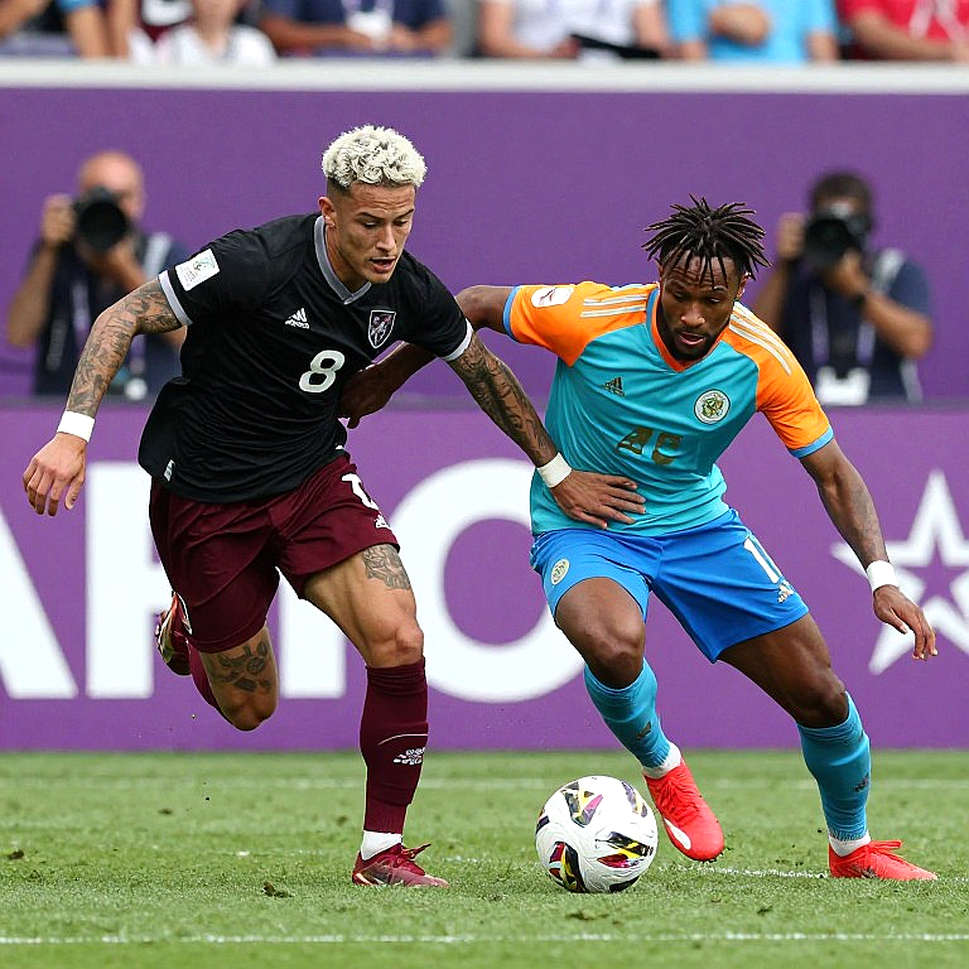 Lewis Koumas và huyền thoại viết vội ở Linz: Khi “người kế vị Gerrard” mới chỉ là một trận đấu