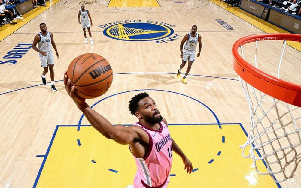 Dončić và Lakers: Một mình gánh cả đế chế, và bài học từ bản hợp đồng bốn năm của Mamukelashvili