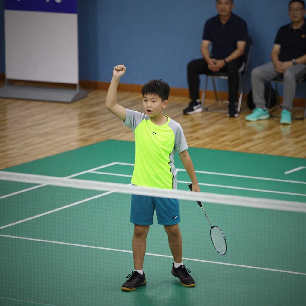 Alwi Farhan tập cùng Kento Momota trước Asian Games 2026: Giá trị của một buổi tập không điểm số