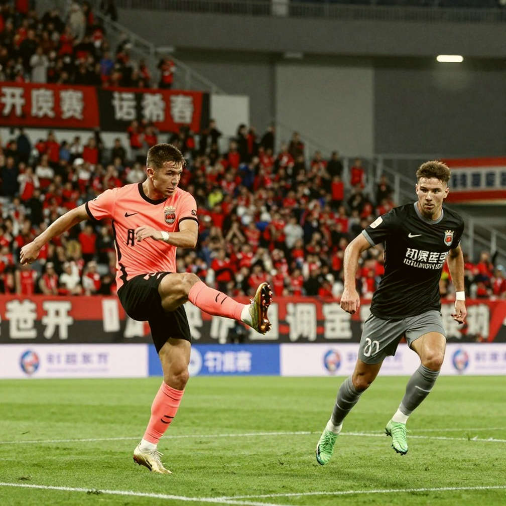 Ngôi sao trẻ 15 tuổi của Manchester United rời đi: Mất 100 triệu bảng hay chỉ 300.000 bảng? Ngôi sao trẻ 15 tuổi của Manchester United rời đi: Mất 100 triệu bảng hay chỉ 300.000 bảng?