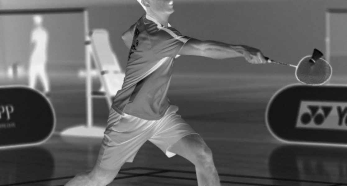 Nguyễn Tiến Minh 43 tuổi thắng vòng loại Vietnam Open 2026: Khi dữ liệu không nằm ở tốc độ đập cầu