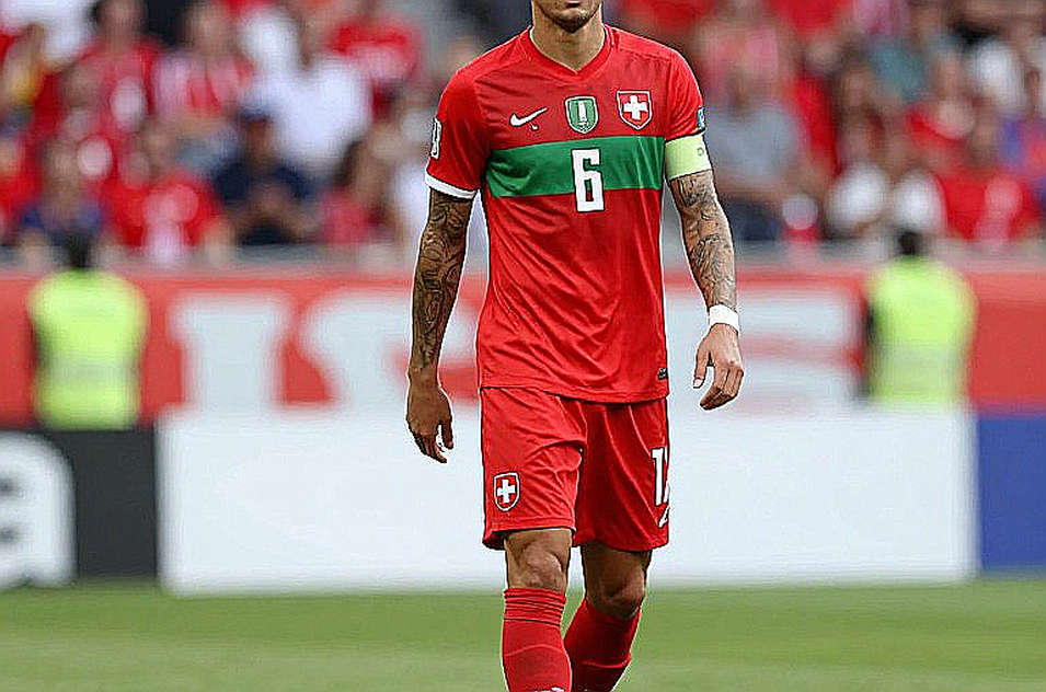U23 Uzbekistan hạ U23 Kuwait: Bakhromov, chiếc thẻ đỏ của Fayzullaev và bài toán chưa có đáp án cho U23 Việt Nam