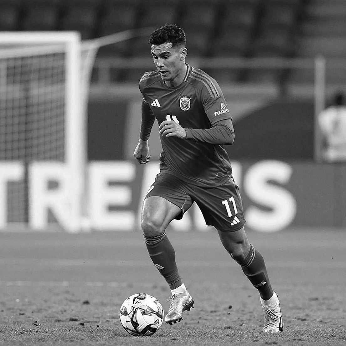 Declan Rice tiến sát hợp đồng dài hạn mới với Arsenal, hưởng lương ngang Bukayo Saka Declan Rice tiến sát hợp đồng dài hạn mới với Arsenal, hưởng lương ngang Bukayo Saka