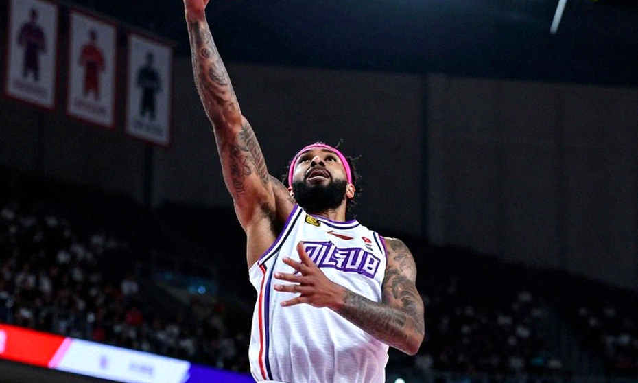 Wembanyama ném hỏng 12 cú đầu tiên, Oklahoma City thắng San Antonio 116-104
