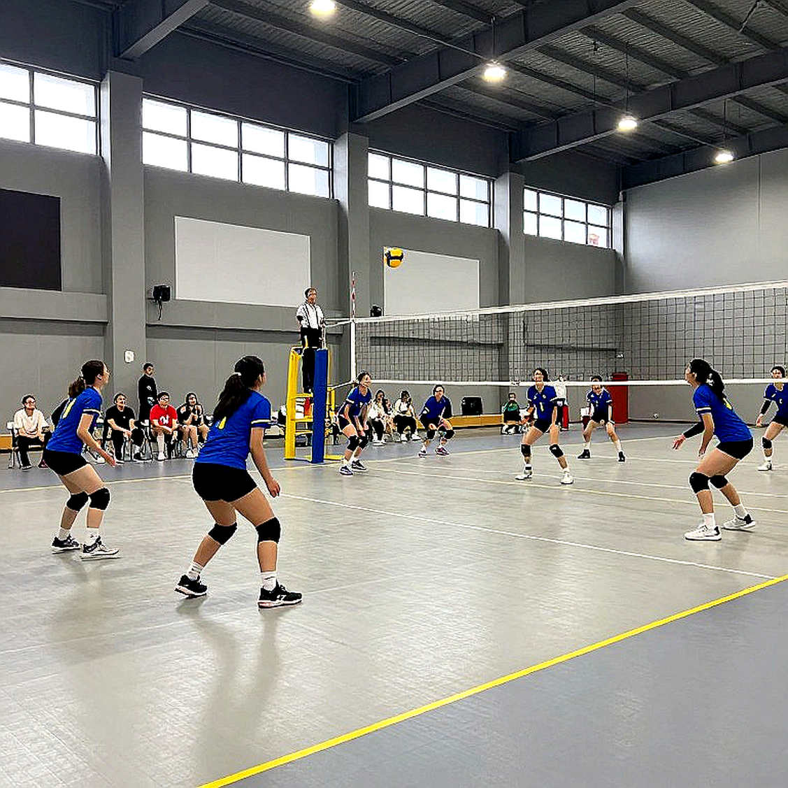 Bốn điểm ở Turin: Phần Lan hạ Italia, mở cửa World Cup và Olympic