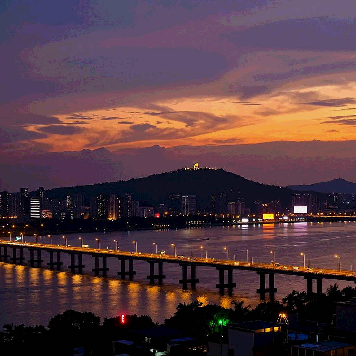 Bảng dữ liệu bỏ trống và cái bẫy "bình yên" ở làng bóng bàn